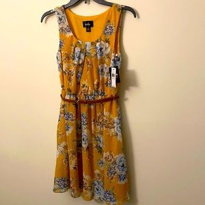 By&By yellow floral dress with belt, size: XS, printed floral, new with tags on.